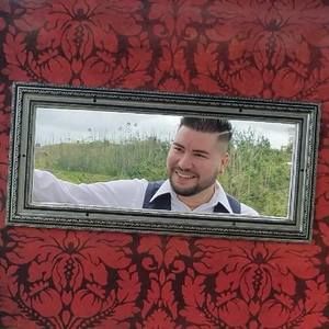 Meet your Posher, Steven